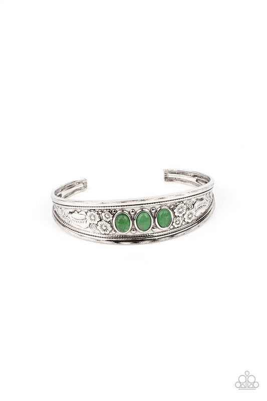 Flower Patch Picnic - Green - Paparazzi Bracelet Image