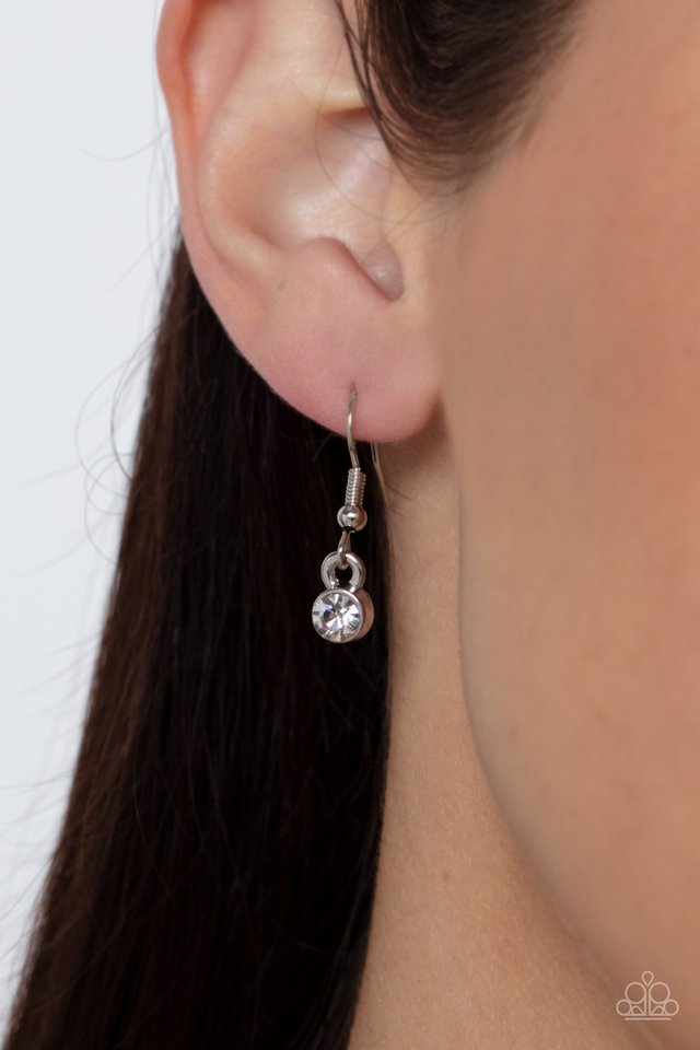 ​Meadow Wedding - Red - Paparazzi Necklace Image