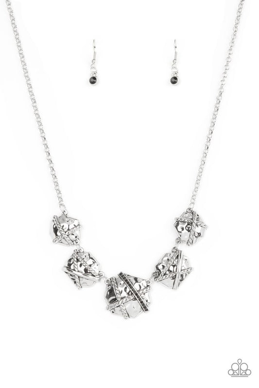 Keep Guard - Black - Paparazzi Necklace Image