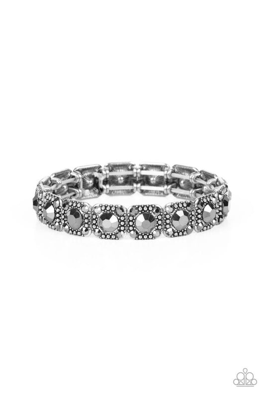 Cache Commodity - Silver - Paparazzi Bracelet Image