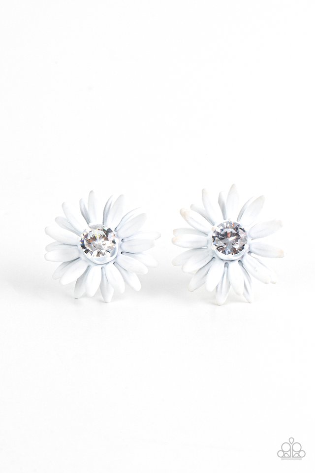 Sunshiny DAIS-y - White - Paparazzi Earring Image