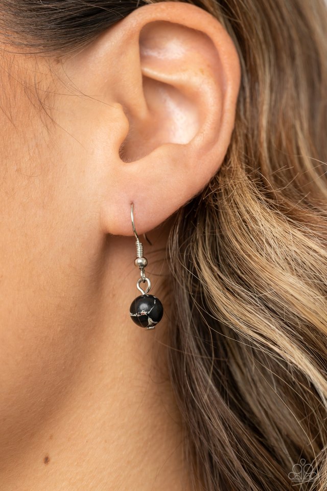 Artisan Adventure - Black - Paparazzi Necklace Image