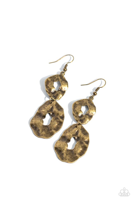 Gallery Gravitas - Brass - Paparazzi Earring Image