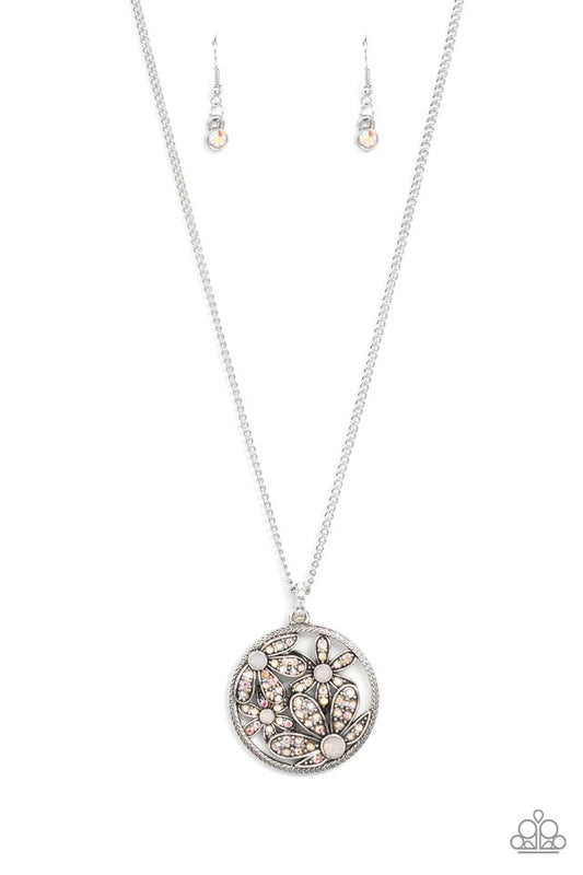 Glade Glamour - Multi - Paparazzi Necklace Image