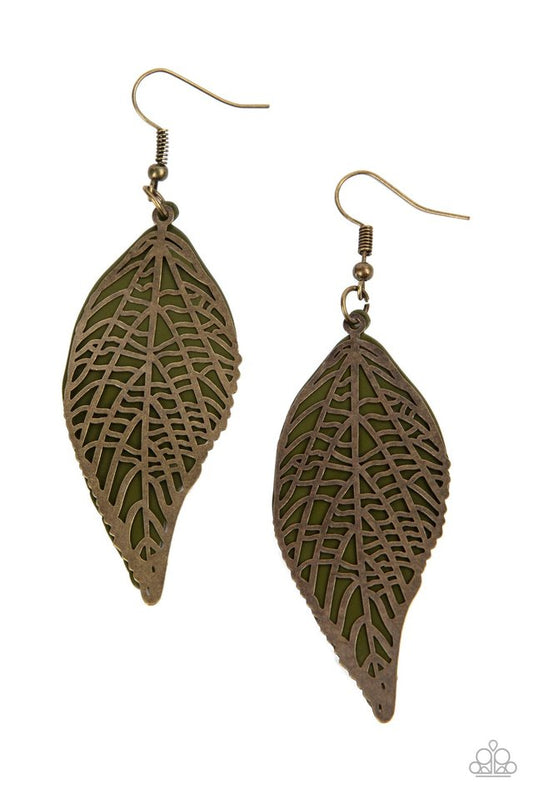 Leafy Luxury - Green - Paparazzi Earring Image