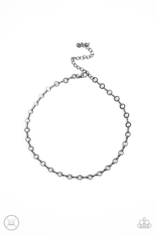 Keepin it Chic - Black - Paparazzi Necklace Image