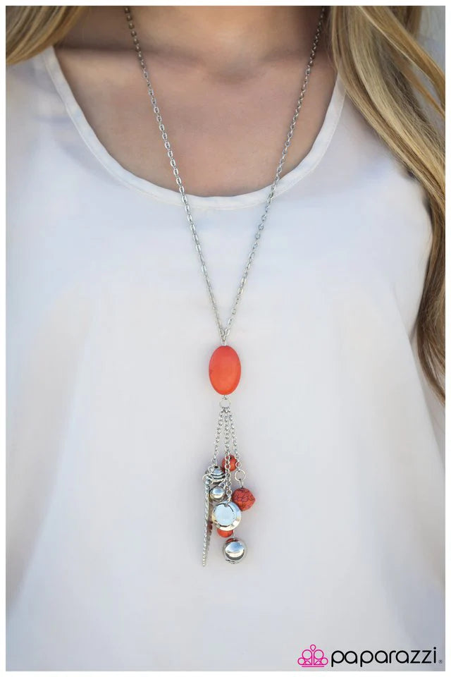 Collar Paparazzi ~ Rock Of Ages - Naranja