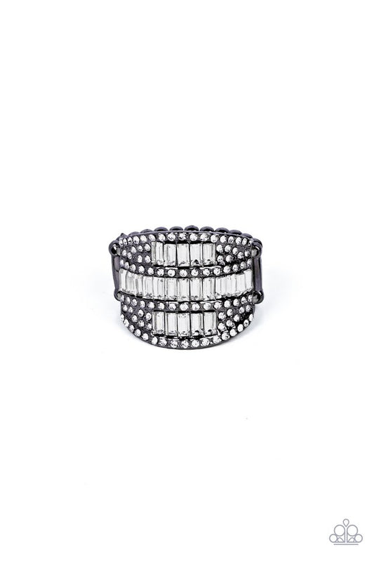 Red Carpet Redux - Black - Paparazzi Ring Image