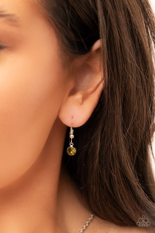 Farmstead Fairytale - Green - Paparazzi Necklace Image