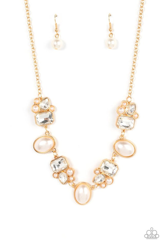 Sensational Showstopper - Gold - Paparazzi Necklace Image