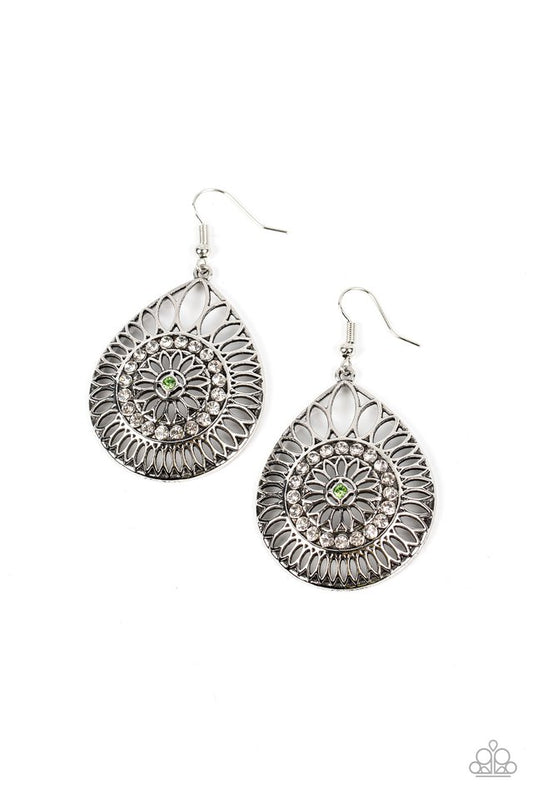 Summer Sojourn - Green - Paparazzi Earring Image