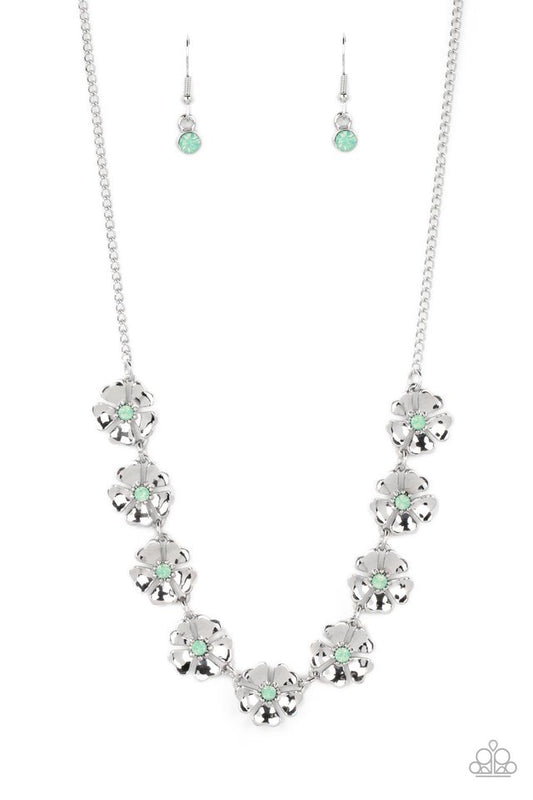 Petunia Palace - Green - Paparazzi Necklace Image