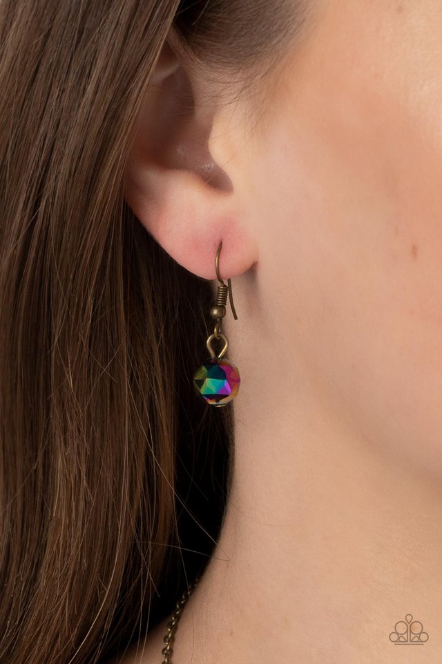 Tasteful Teardrops - Brass - Paparazzi Necklace Image