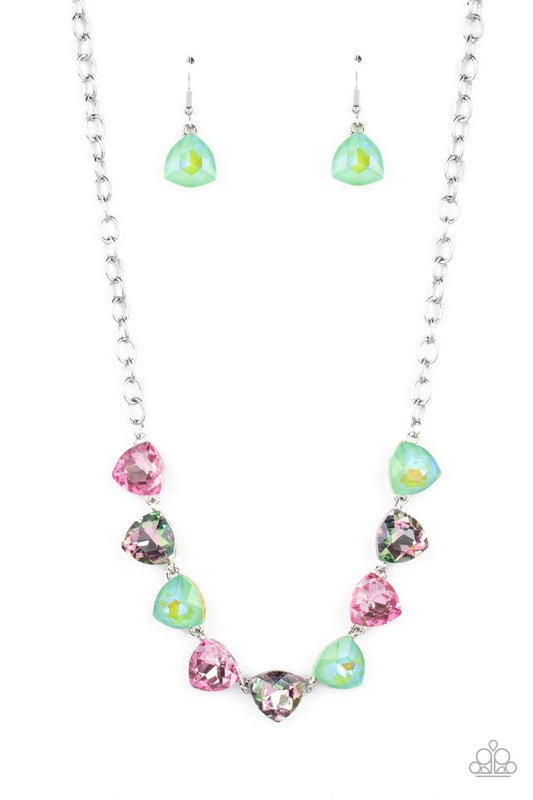 Dreamy Drama - Green - Paparazzi Necklace Image
