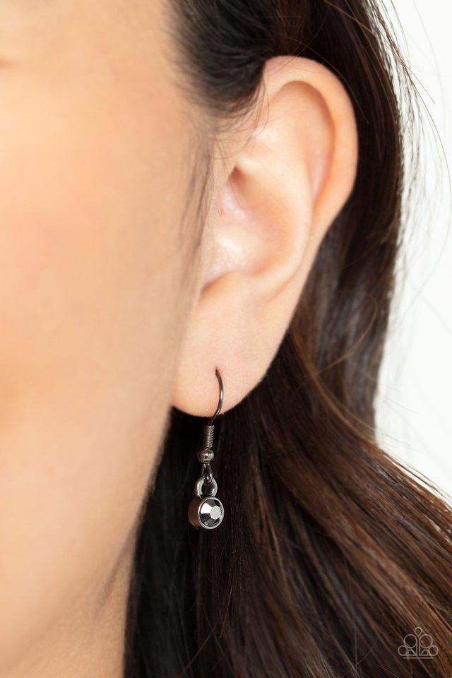 Dibs on the Dazzle - Black - Paparazzi Necklace Image