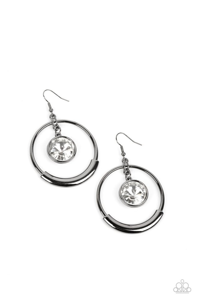 Urban Echo - Black - Paparazzi Earring Image