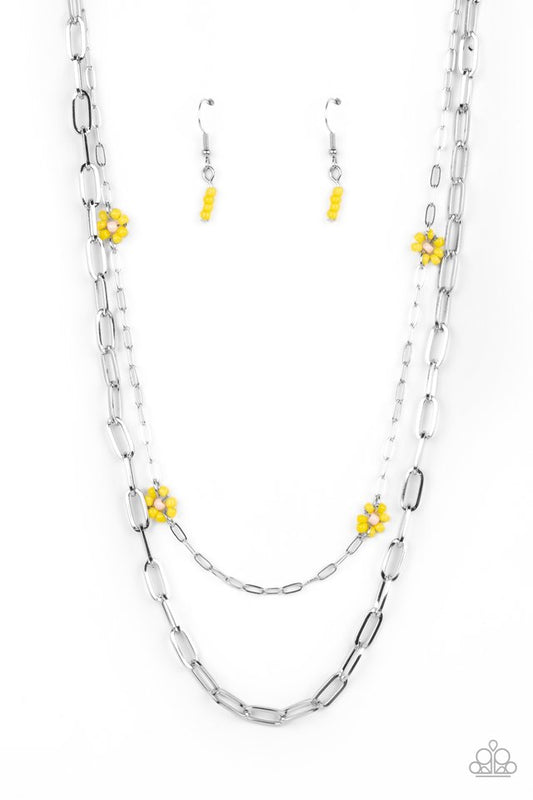 Bold Buds - Yellow - Paparazzi Necklace Image