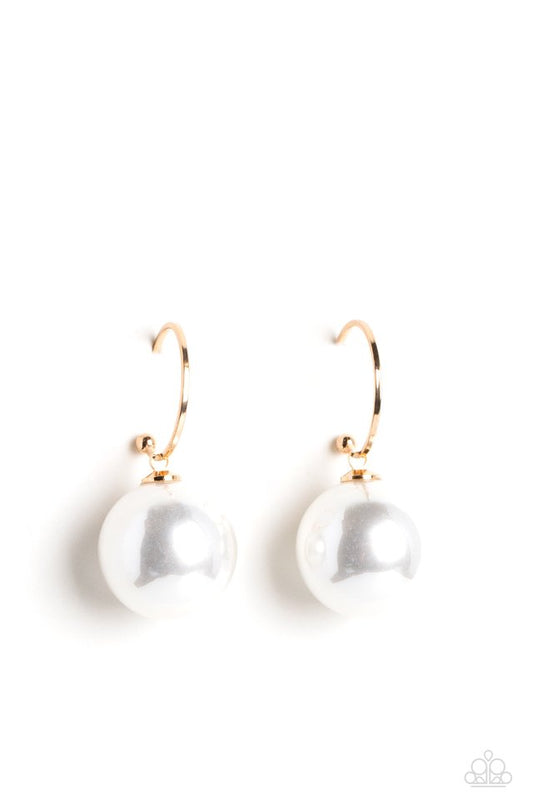 PEARL of My Eye - Gold - Paparazzi Earring Image
