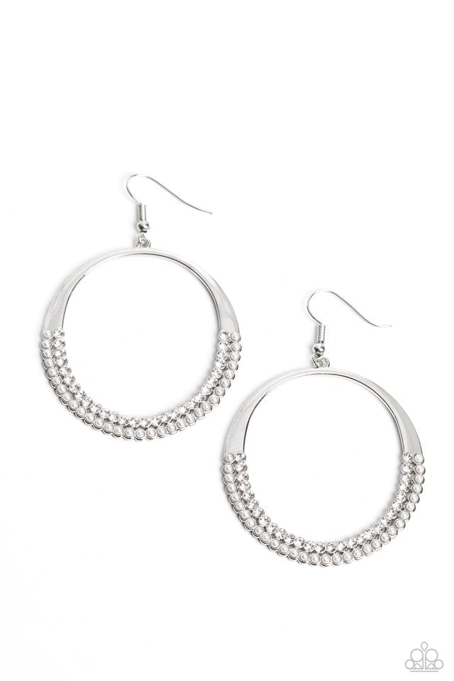 Material PEARL - White - Paparazzi Earring Image