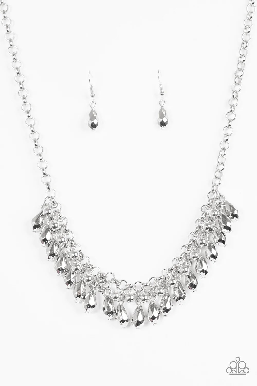 Collar Paparazzi ~ Prima DIVA - Plata