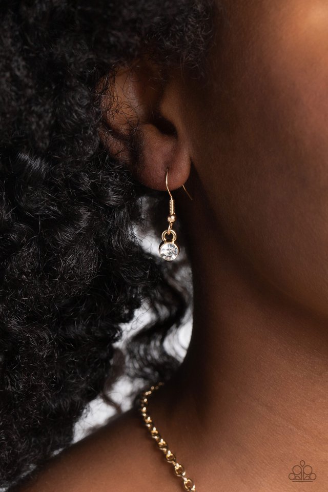 Garden Princess - Gold - Paparazzi Necklace Image