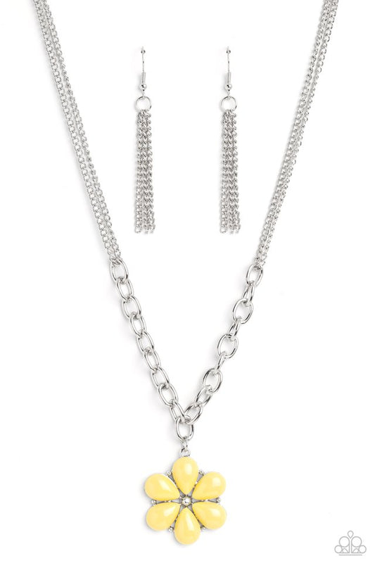 Dazzling Dahlia - Yellow - Paparazzi Necklace Image