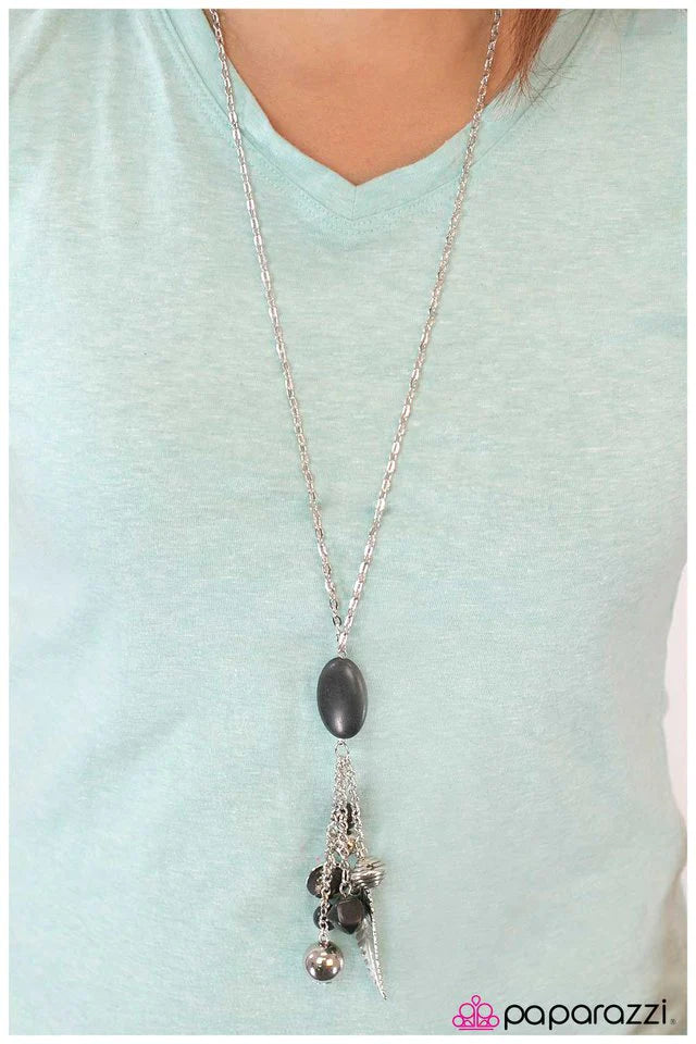 Collar Paparazzi ~ Rock of Ages - Negro