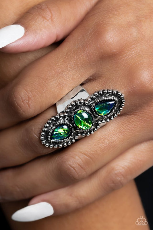 Strut Your STUDS - Green - Paparazzi Ring Image