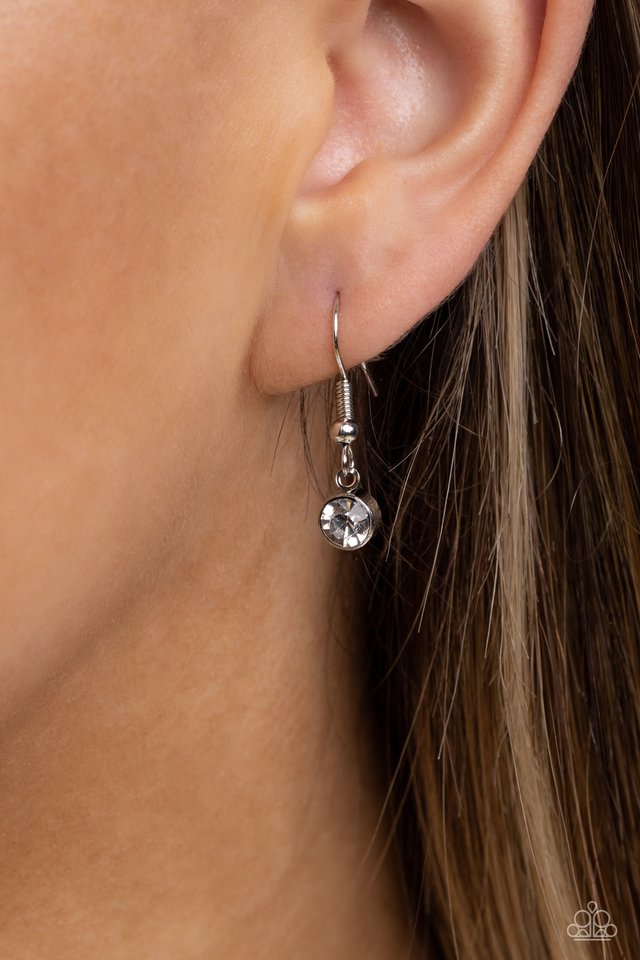 Butterfly Lullaby - Yellow - Paparazzi Necklace Image