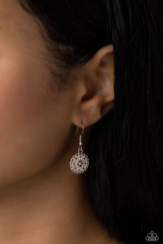 Chrysanthemum Craze - Orange - Paparazzi Necklace Image