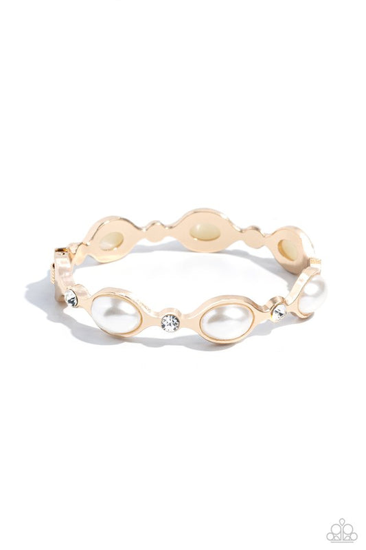 Are You Gonna Be My PEARL? - Gold - Paparazzi Bracelet Image