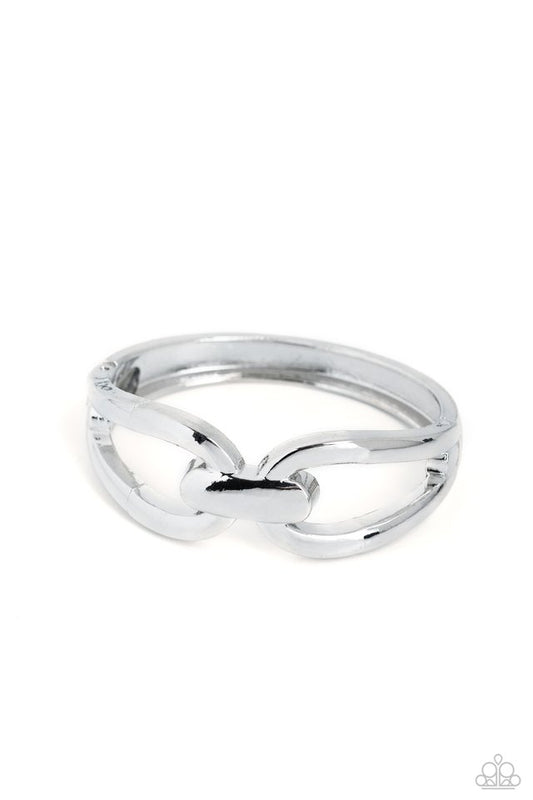 Mechanic Masquerade - Silver - Paparazzi Bracelet Image