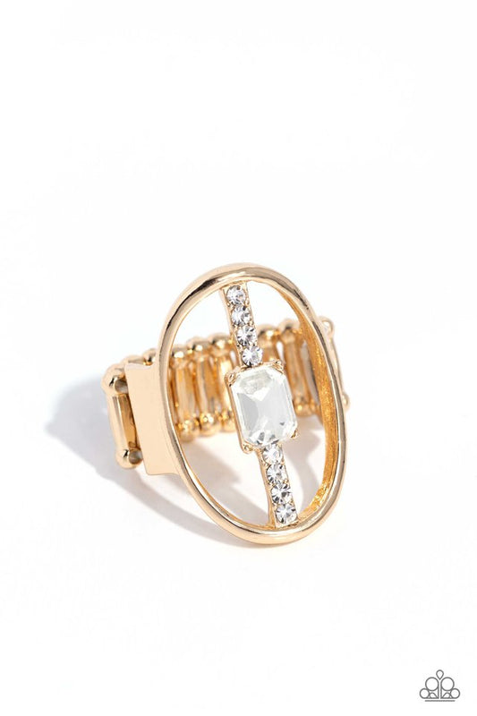 Middle of the Road - Gold - Paparazzi Ring Image