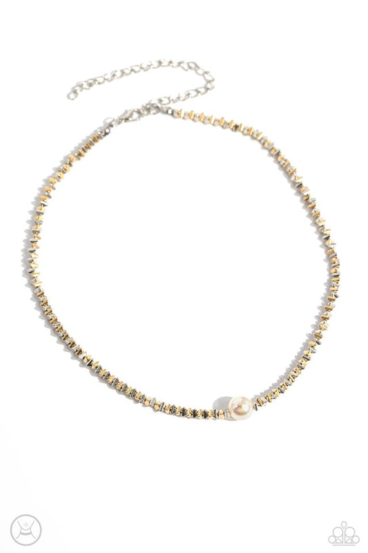 Tasteful Triangles - Multi - Paparazzi Necklace Image