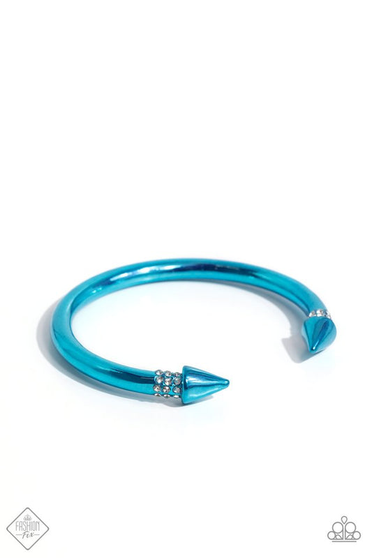 Punky Plot Twist - Blue - Paparazzi Bracelet Image