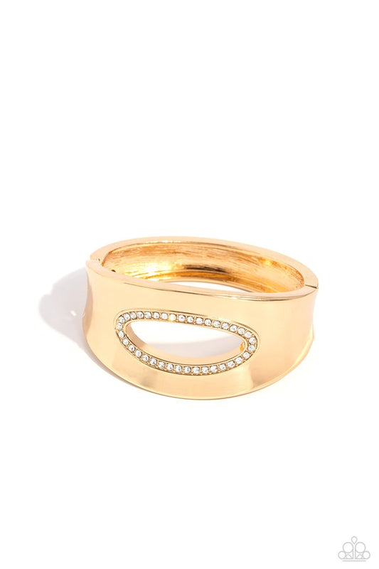 Raised in Radiance - Gold - Paparazzi Bracelet Image