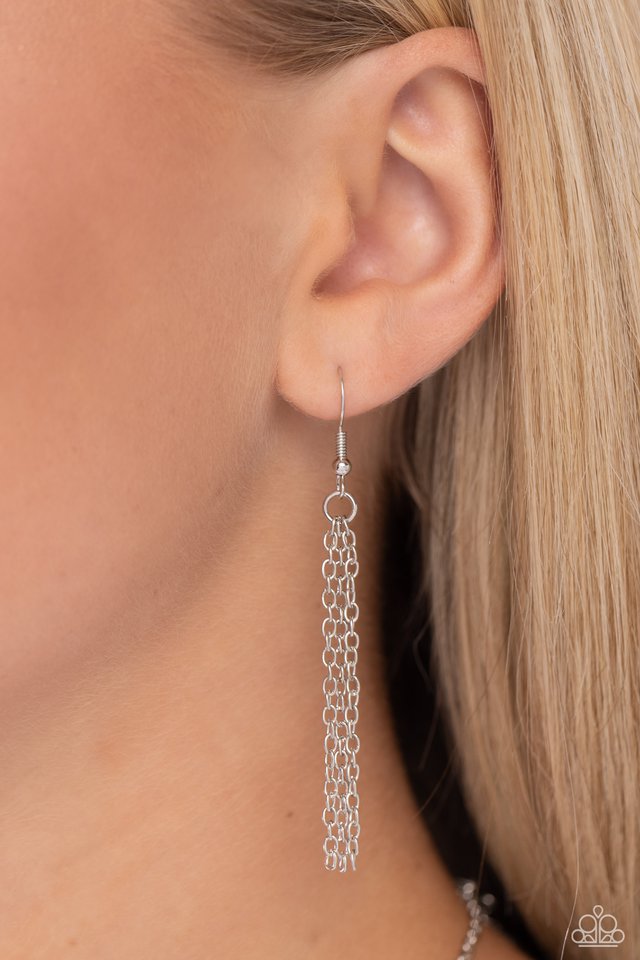 Courting Courtside - Orange - Paparazzi Necklace Image