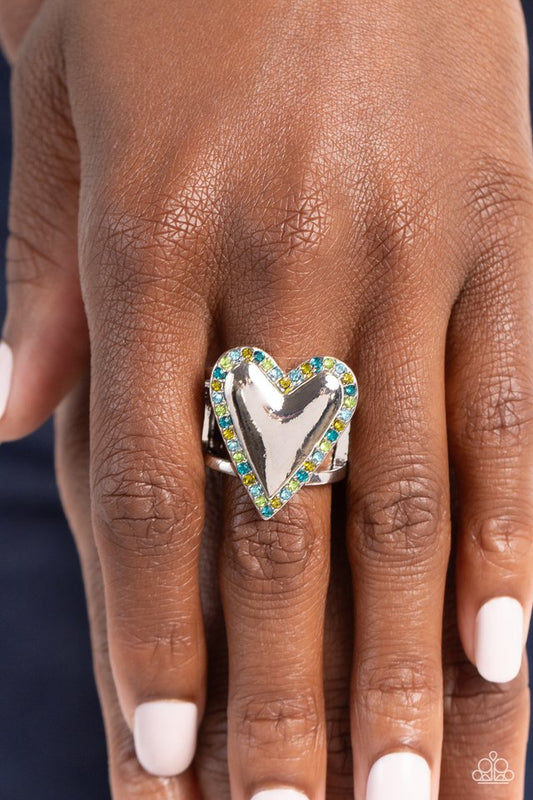 Smitten Shimmer - Green - Paparazzi Ring Image