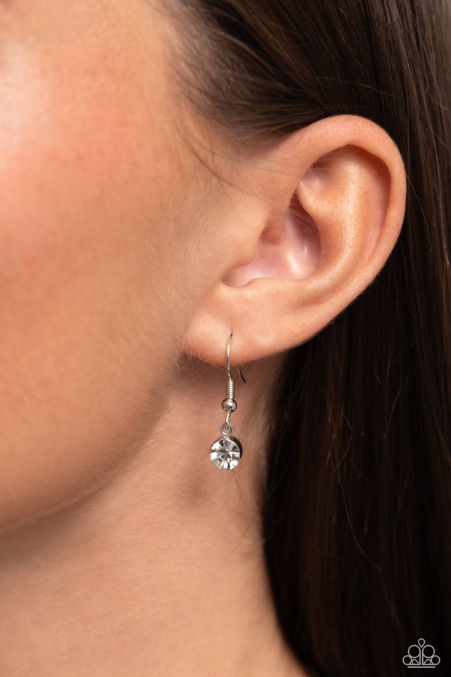 Tastefully Transparent - Silver - Paparazzi Necklace Image