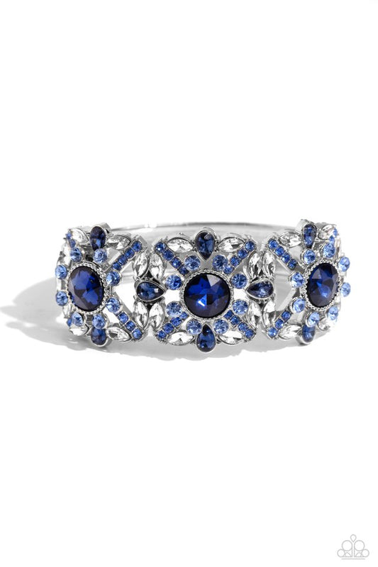 Shimmering Solo - Blue - Paparazzi Bracelet Image