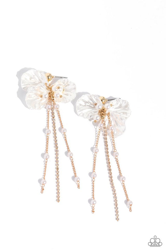 Graceful Gesture - Gold - Paparazzi Earring Image