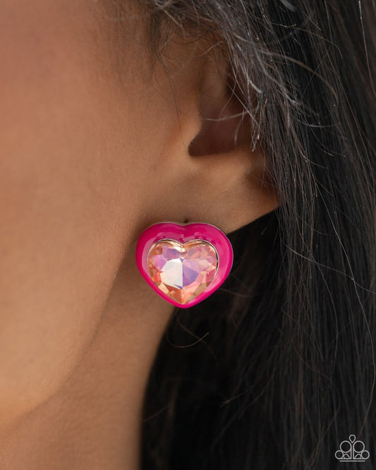 Heartfelt Haute - Pink - Paparazzi Earring Image