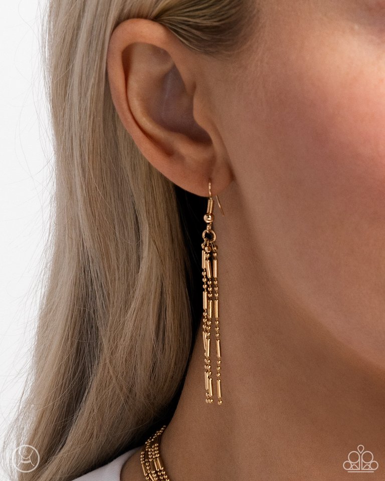 Monochromatic Marvel - Gold - Paparazzi Necklace Image