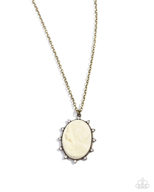 Romantic Artistry - Brass - Paparazzi Necklace Image