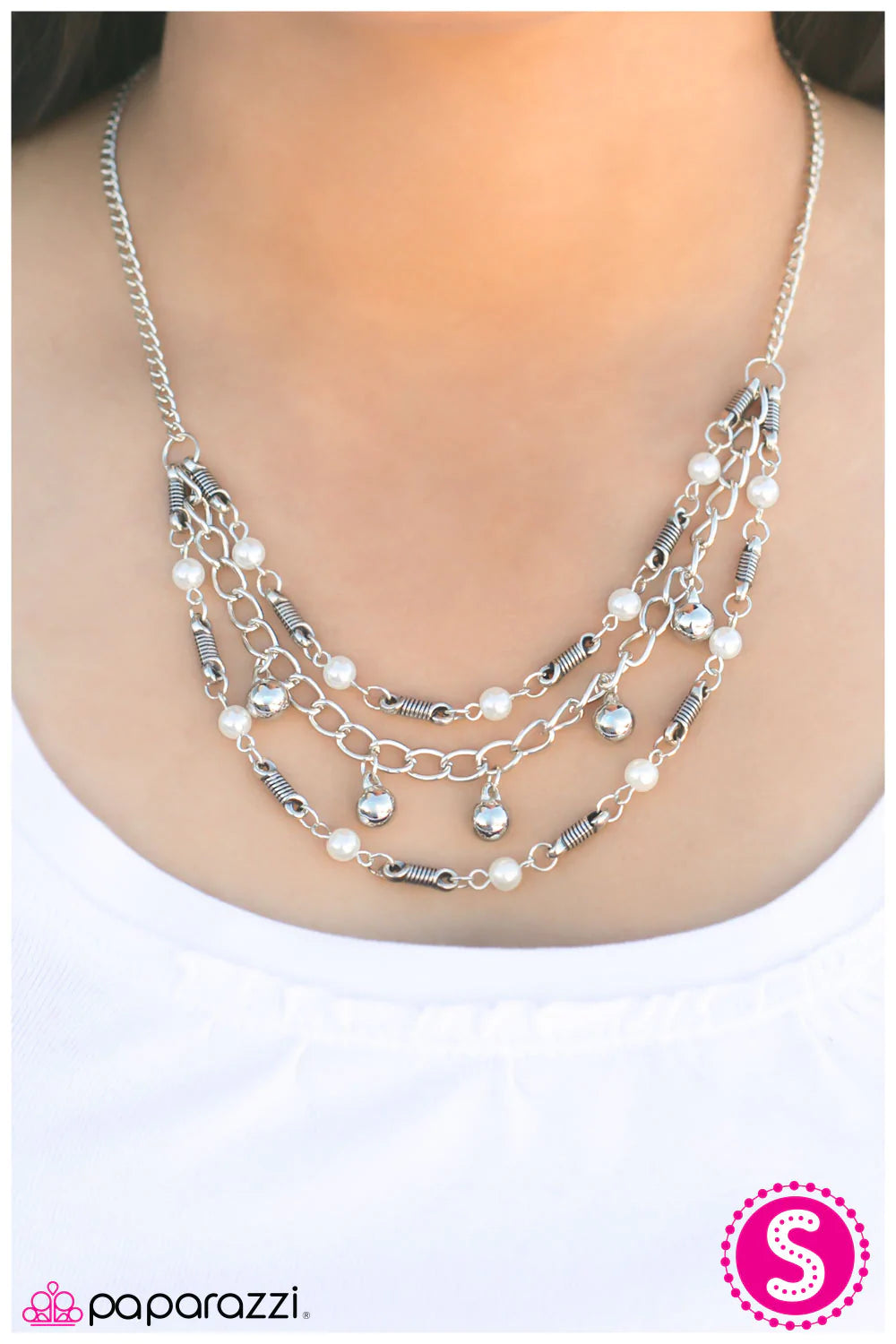 Paparazzi Necklace ~ Only The Finest - White