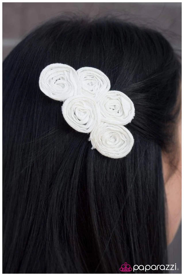 Paparazzi Hair Accessories ~ Money Talks - White