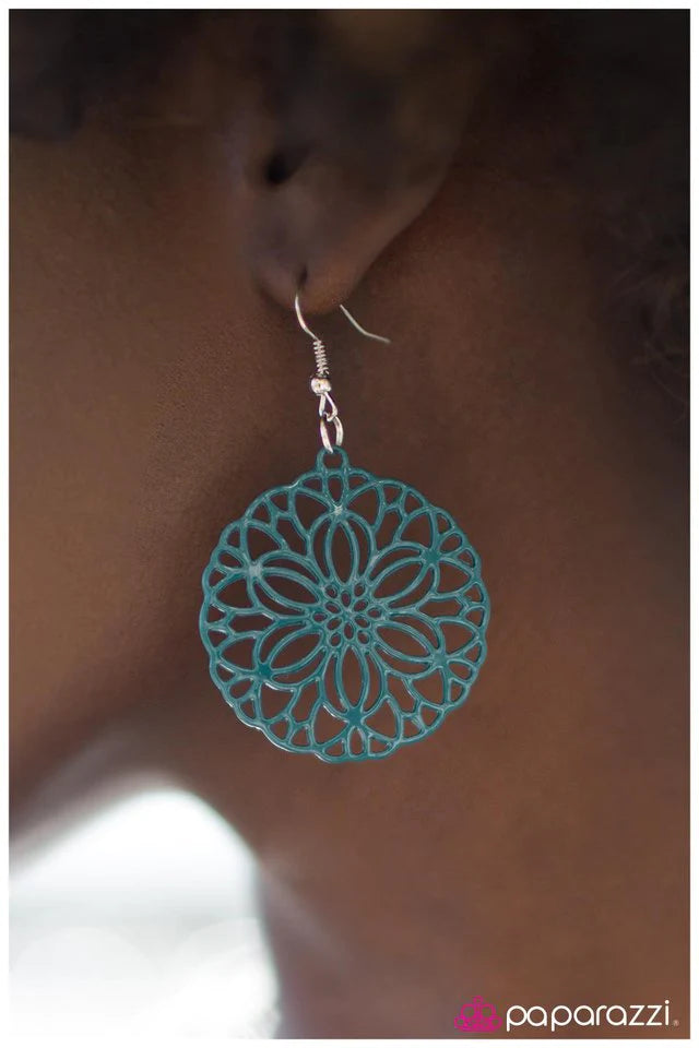 Paparazzi Earring ~ Glamour Guru - Blue