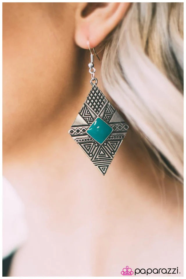 Pendiente Paparazzi ~ Cruz de la Selva - Azul