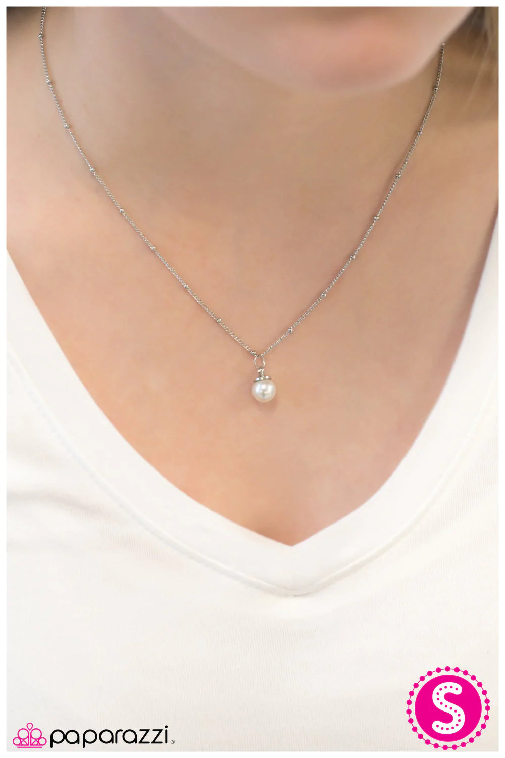 Paparazzi Necklace ~ To Have And To Hold - White