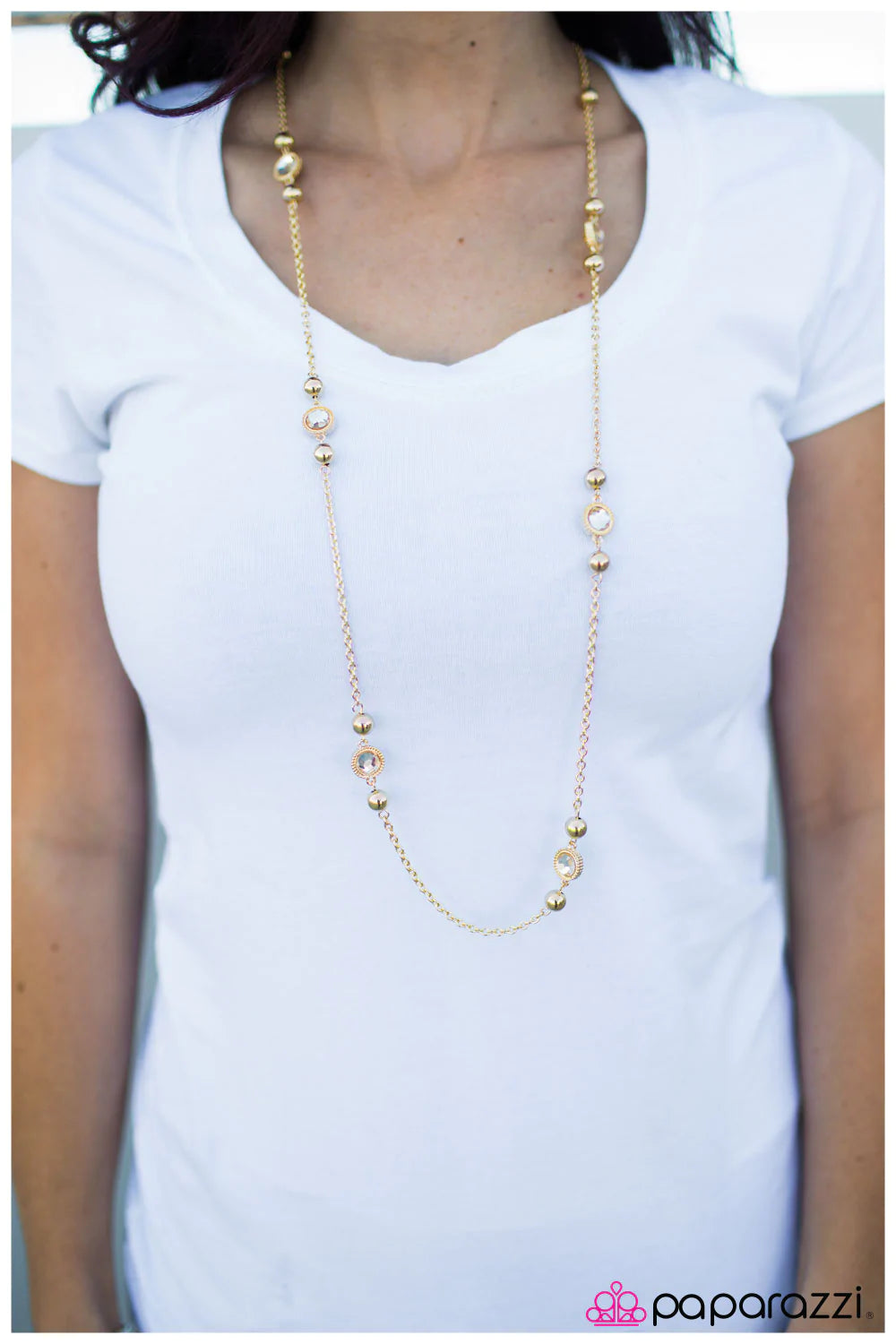 Collar Paparazzi ~ Belleza de Broadway - Oro